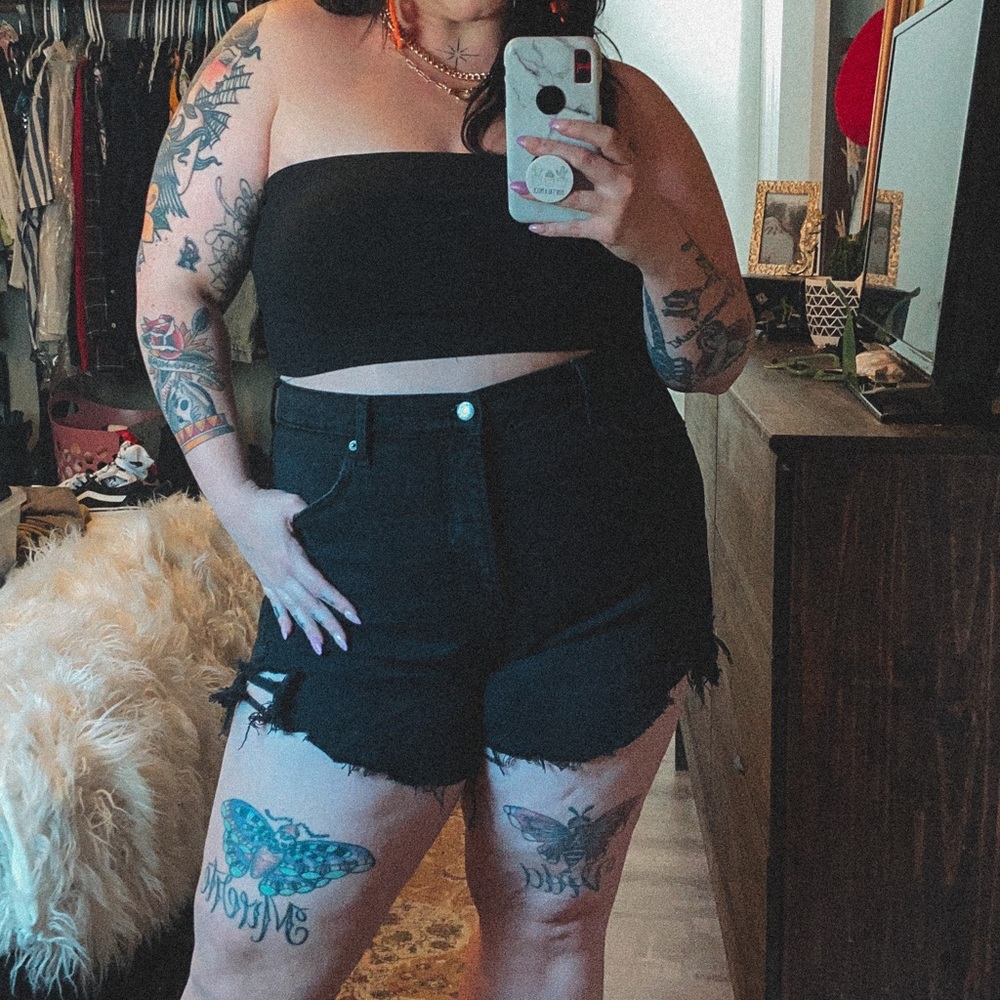 Old Navy Sky-High Short